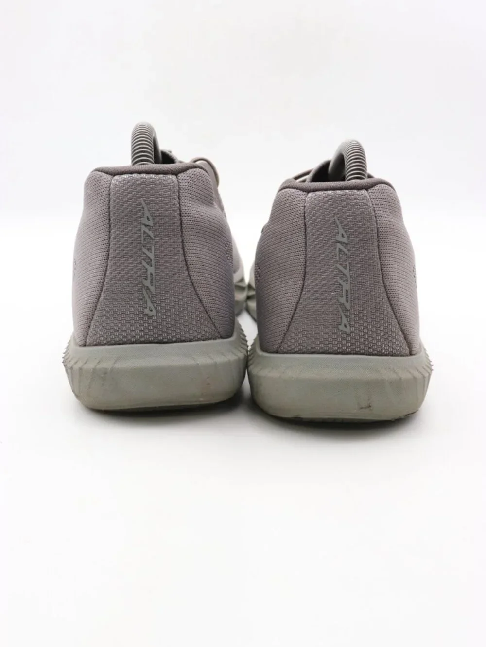 Altra Escalante 4 Men's Size 9 Gray Running Athletic Sneakers AL0A85NE220